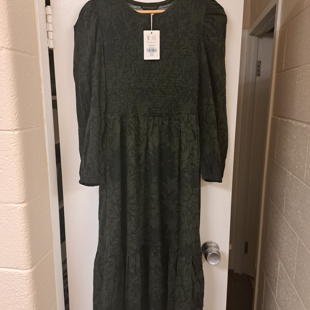 Green Long Sleeve Dress